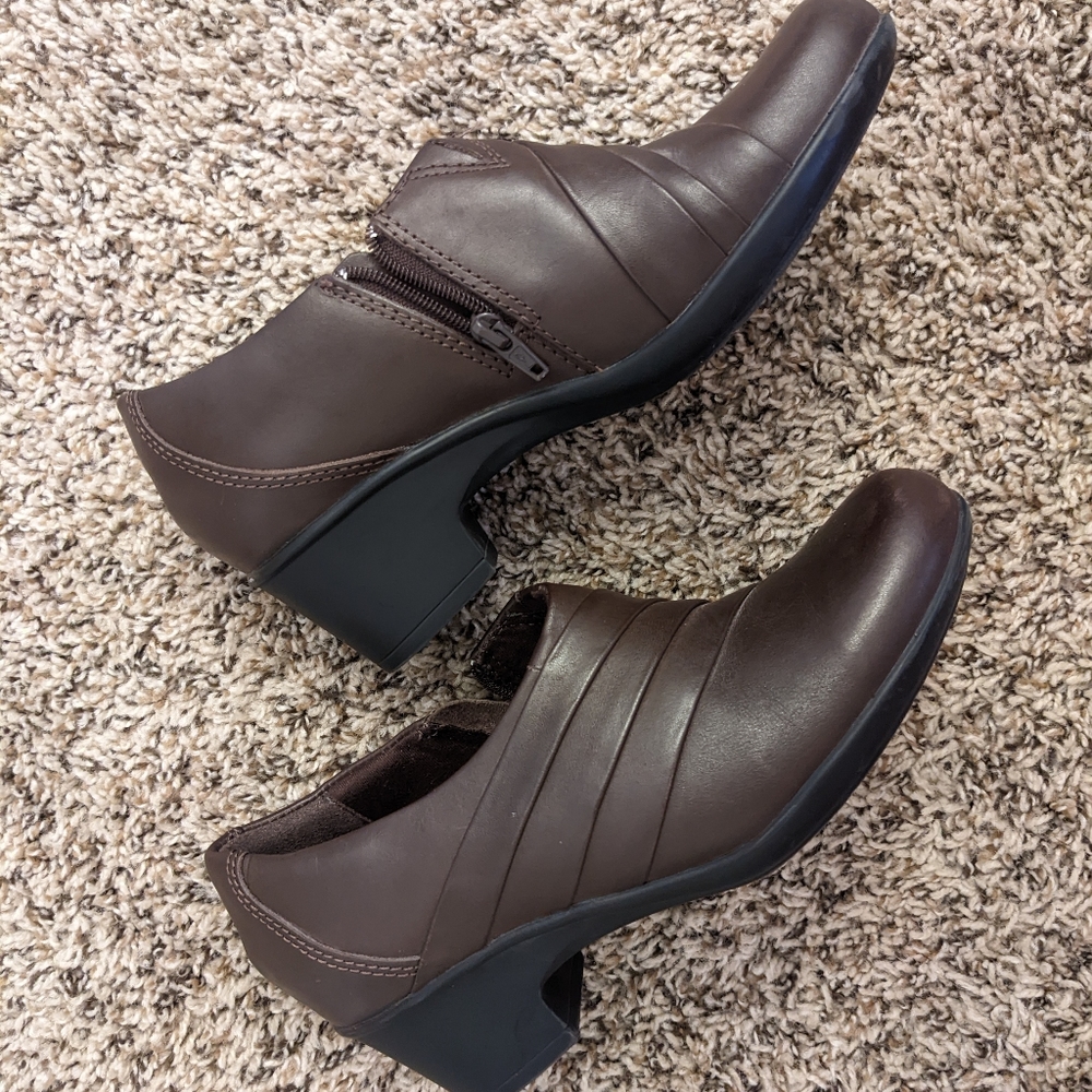Clark's slip on shoes